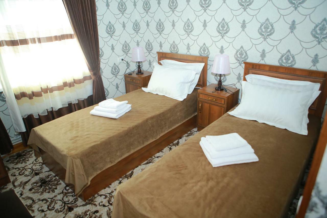 Xum Don Hotel Samarkand Exterior photo